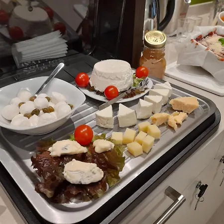 Frühstückspension Miravallesuites